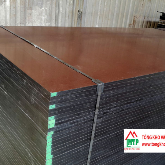 Bán ván ép phủ phim 1220x2440mm dày 14mm